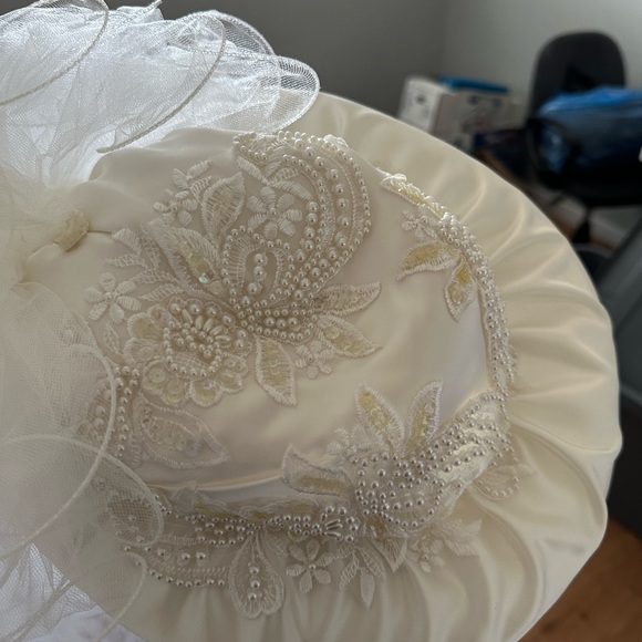 Vintage 90’s Partytime Fashions Wedding Dress and Custom Hat - Picture 7 of 8